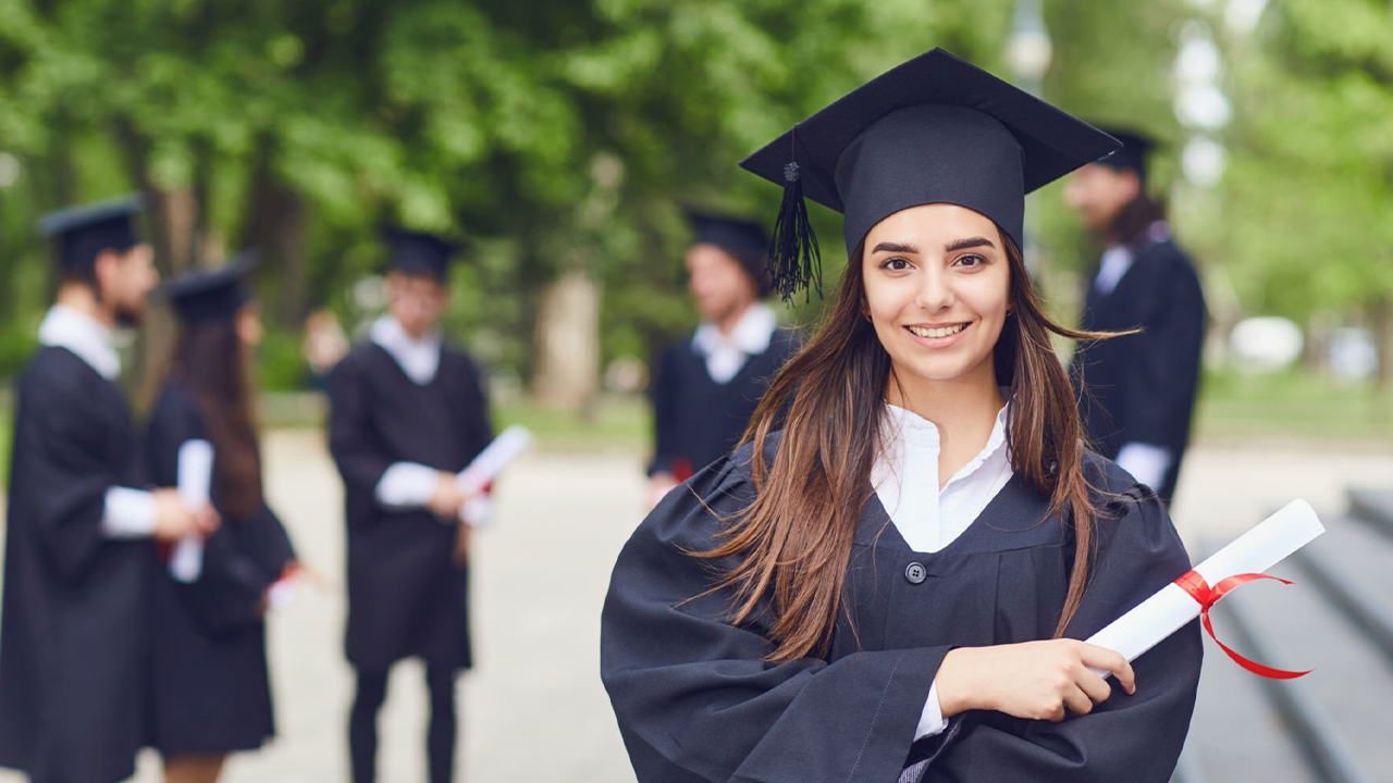 Prep for Graduation Photos with Teeth Whitening - Oakwood Dental